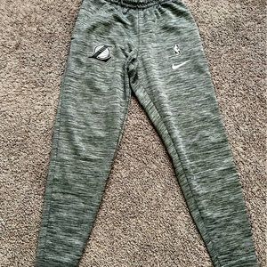 Offices Nike Lakers sweatpants